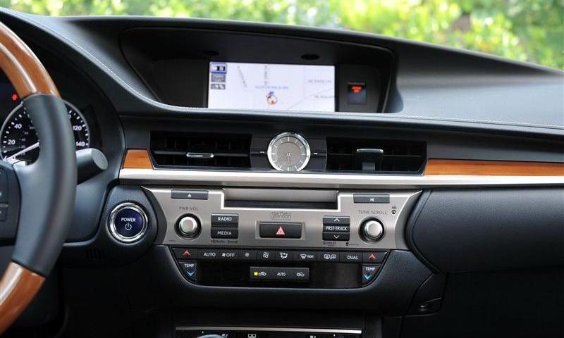 2013款 300h 豪华版