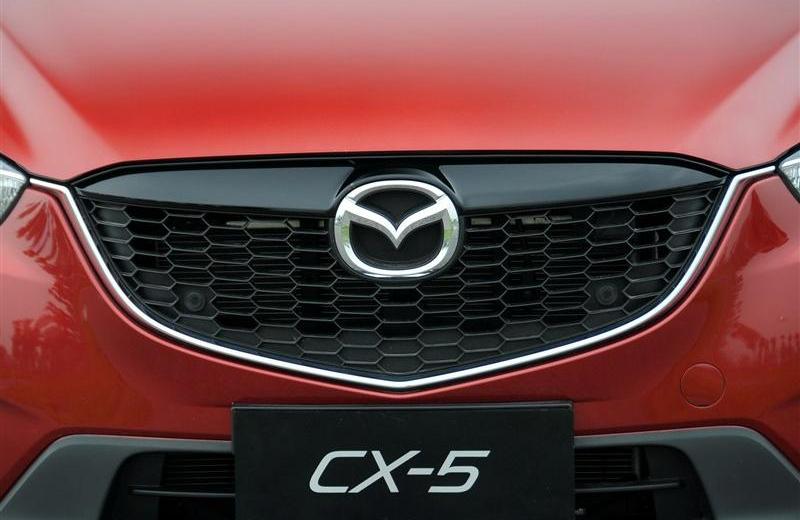 2012款 2.0L 四驱尊贵导航版