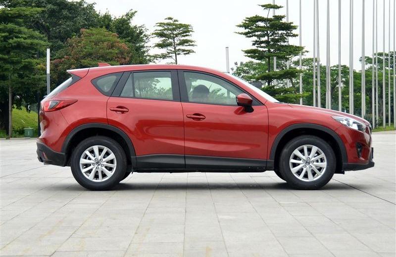 2012款 2.0L 两驱舒适版