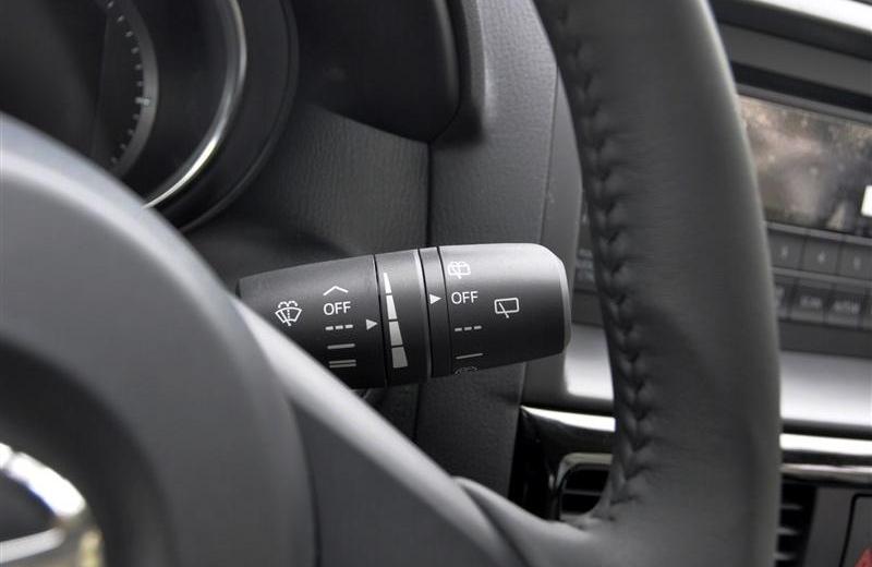 2012款 2.0L 两驱舒适版