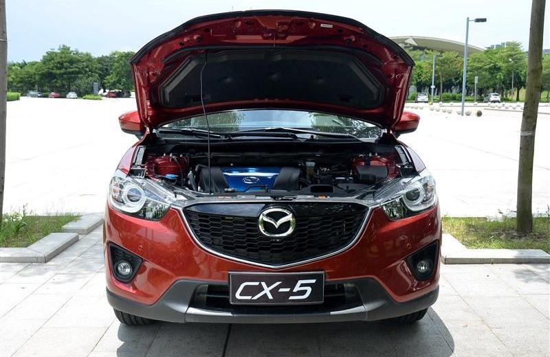 2012款 2.0L 两驱舒适版