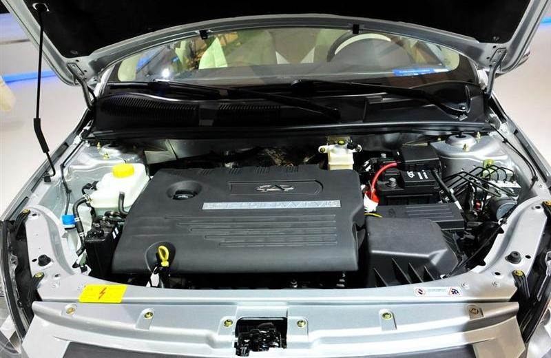 2012款 三厢 1.6CVT 尊贵型