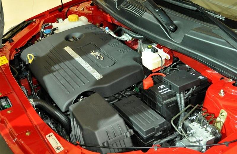 2012款 三厢 1.6CVT 尊贵型