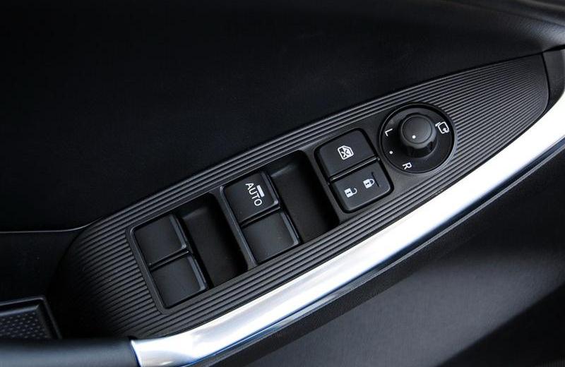 2012款 2.0L 四驱尊贵版