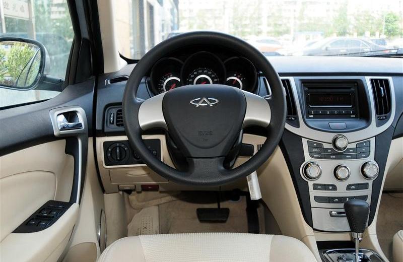 2012款 三厢 1.6CVT 进取型