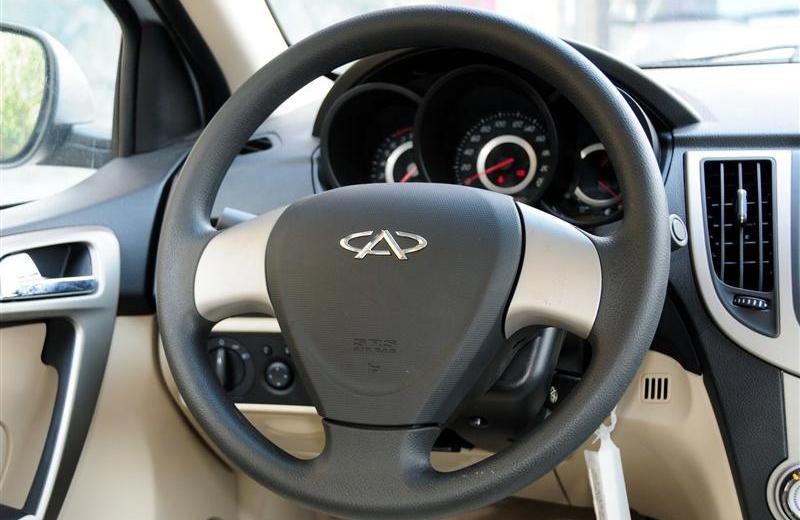 2012款 三厢 1.6CVT 进取型