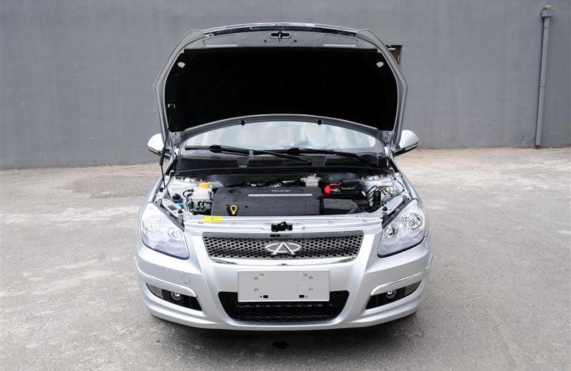 2012款 三厢 1.6CVT 进取型