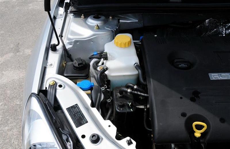 2012款 三厢 1.6CVT 进取型