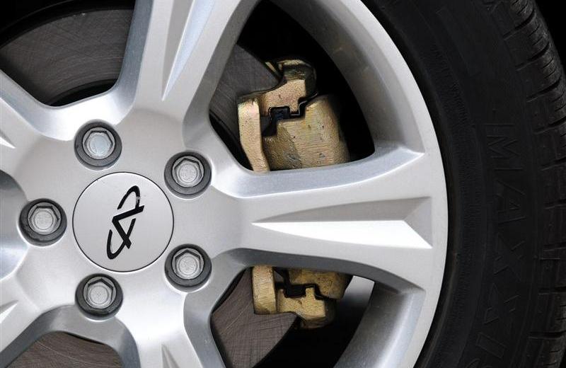 2012款 三厢 1.6CVT 进取型