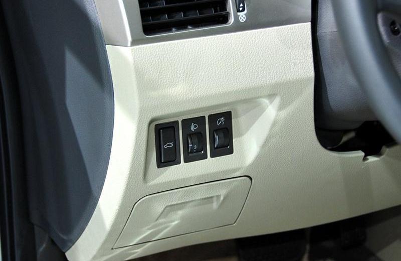 2012款 1.6L CVT旗舰型