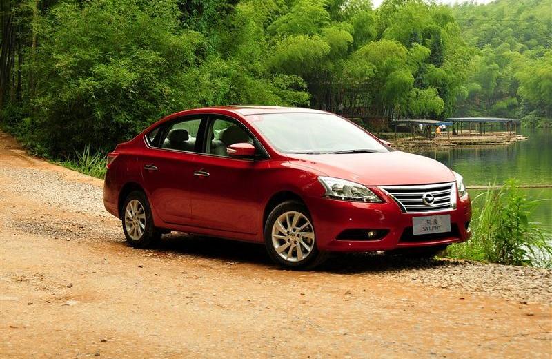 2012款 1.8XL 手动豪华版