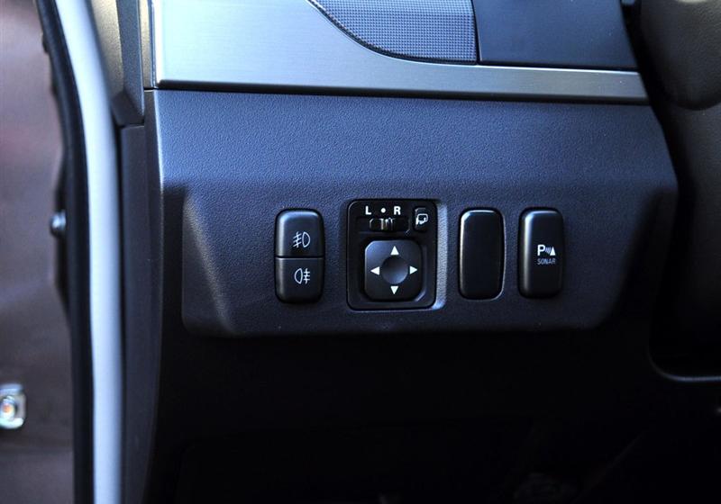 2010款 3.0L 自动豪华版