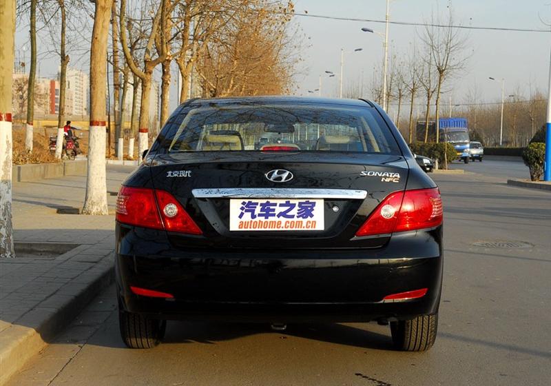 2009款 2.0 DLX AT