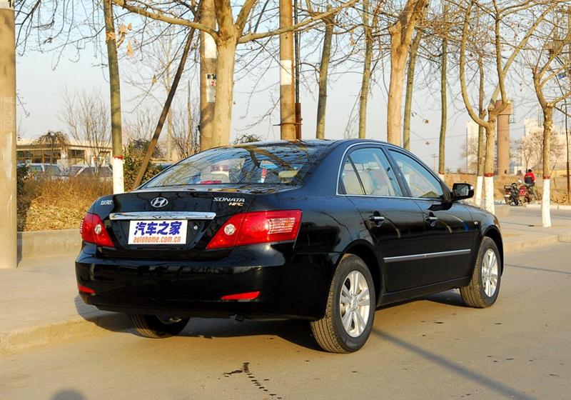 2009款 2.0 DLX AT