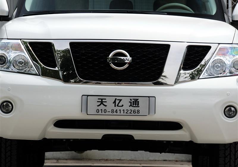 2012款 5.6 V8旗舰版