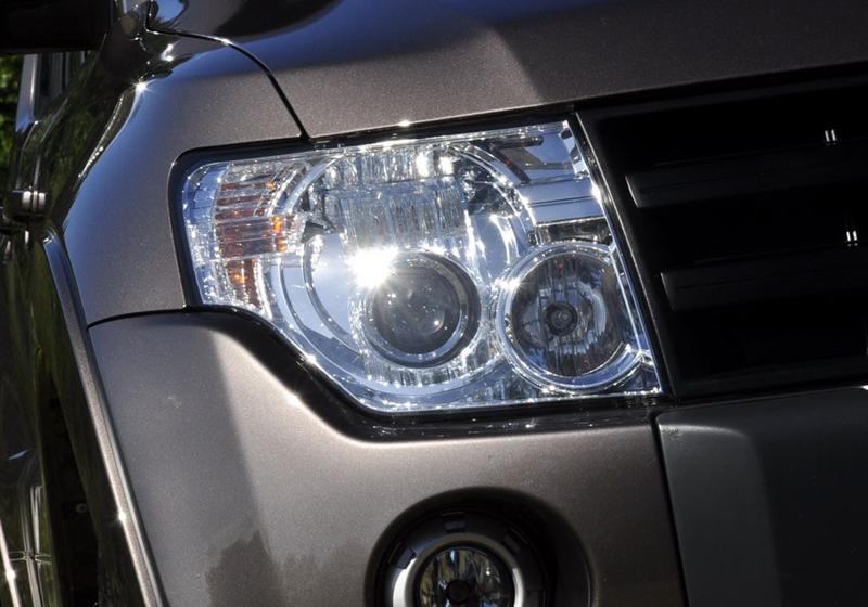 2010款 3.0L 自动豪华版