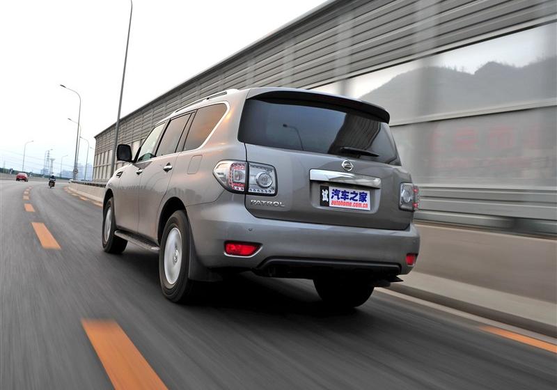 2012款 5.6 V8旗舰版
