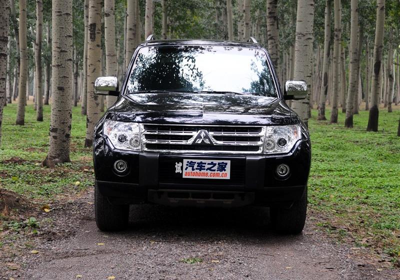 2010款 3.0L 自动精英版