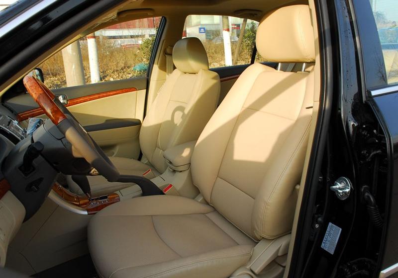 2009款 2.0 DLX AT