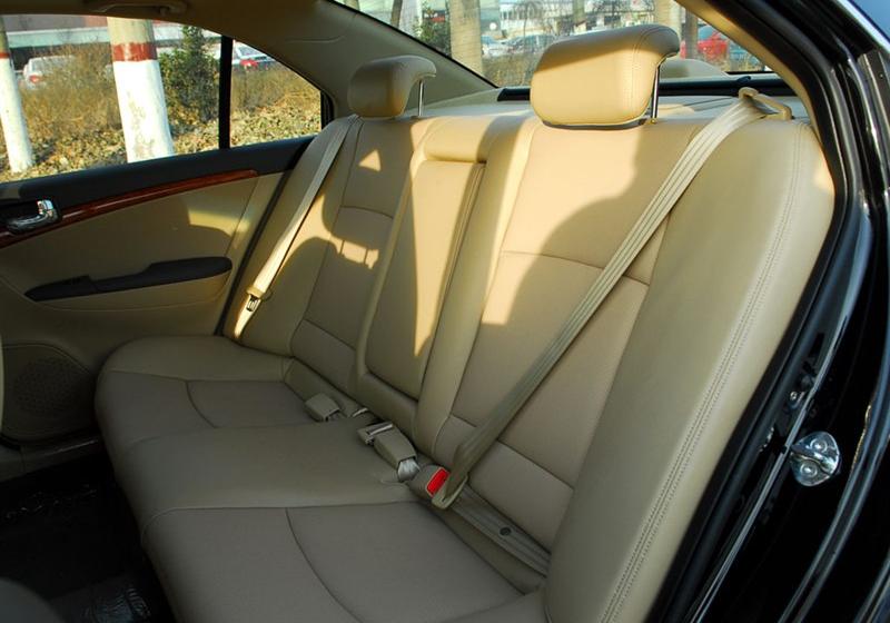 2009款 2.0 DLX AT