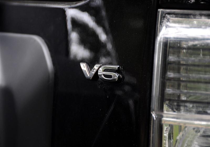 2010款 3.0L 自动精英版