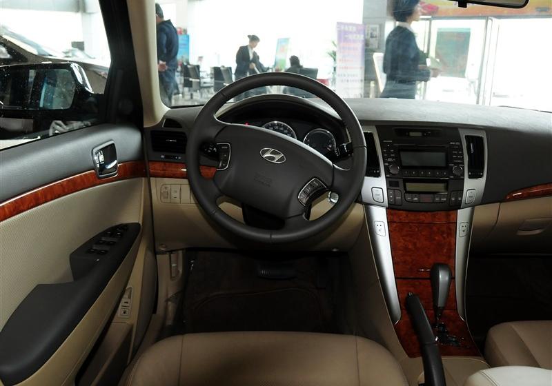 2009款 2.0 GLS AT