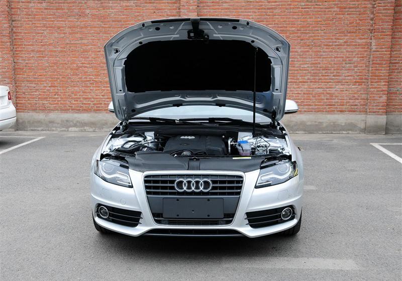 2012款 2.0 TFSI 自动运动型