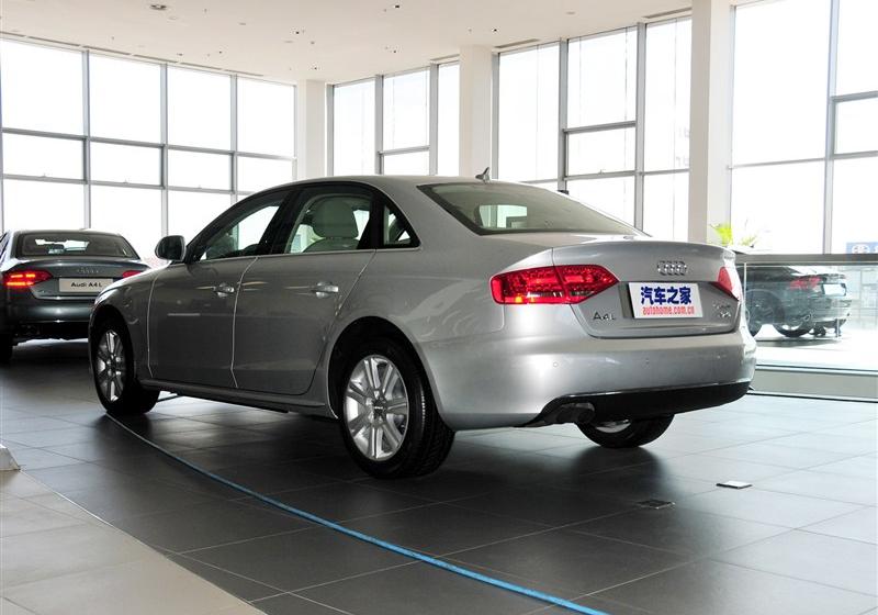 2012款 2.0 TFSI 自动技术型