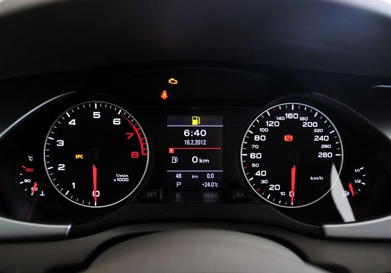 2012款 2.0 TFSI 自动技术型