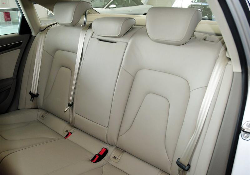 2012款 2.0 TFSI 自动技术型