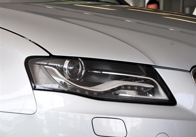 2012款 2.0 TFSI 自动技术型