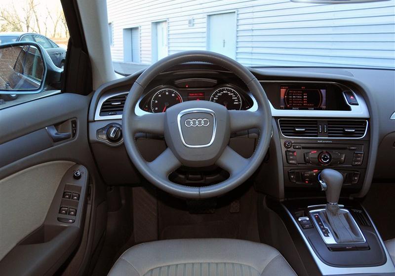 2012款 1.8 TFSI 自动舒适型