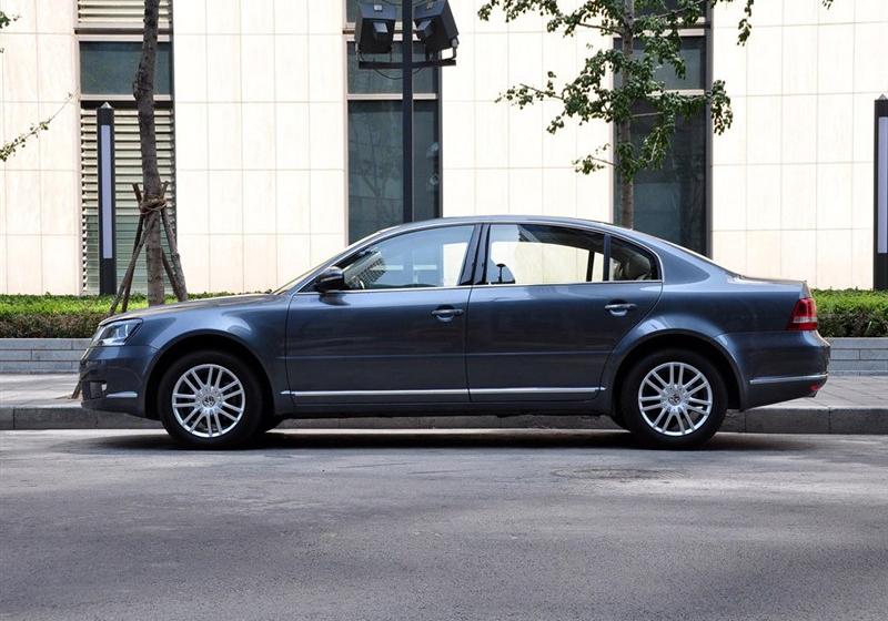 2011款 2.0L 手动尊享型