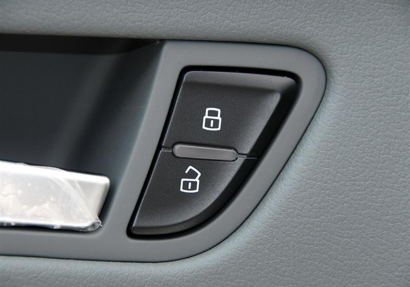 2013款 35 TFSI 自动标准型