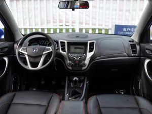 长安CS35 2012款 1.6L 手动豪华型