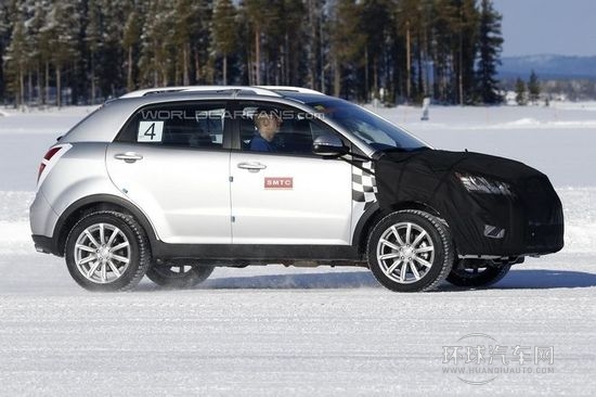 15万元进口SUV 双龙改款柯兰多谍照曝光