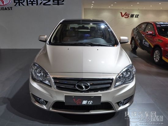 东南V6菱仕