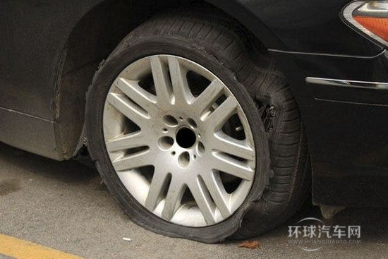 狂热似火 和爱车一起过盛夏