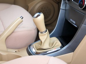 瑞虎 2012款 精英版 1.6L 手动舒适型DVVT