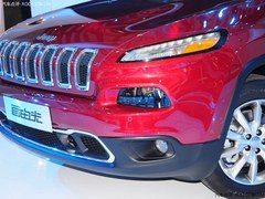 上海车展 Jeep自由光携9速变速箱登场