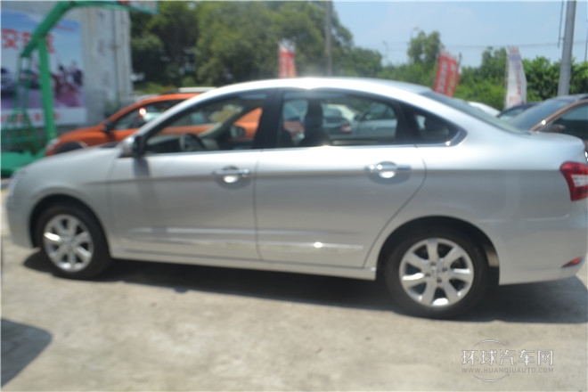 2014款1.6L自动尊贵型