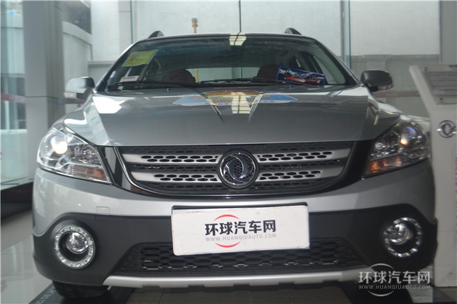 风神 H30 Cross 1.6L 手动尊尚型