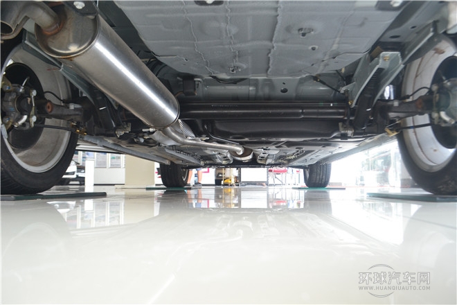 风神 H30 Cross 1.6L 手动尊尚型