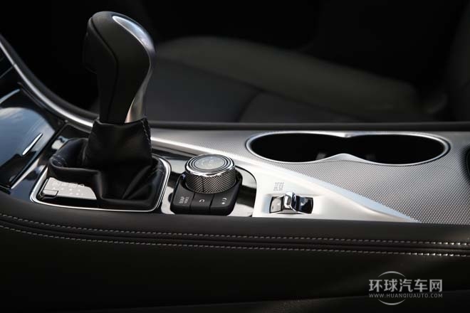 英菲尼迪 Q50 2014款2.0T豪华版
