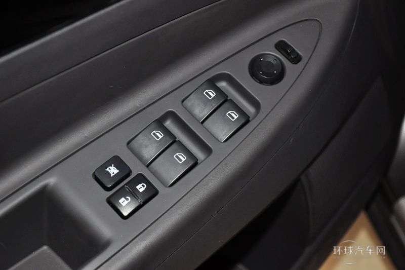 2014款 1.5L 自动尊雅型