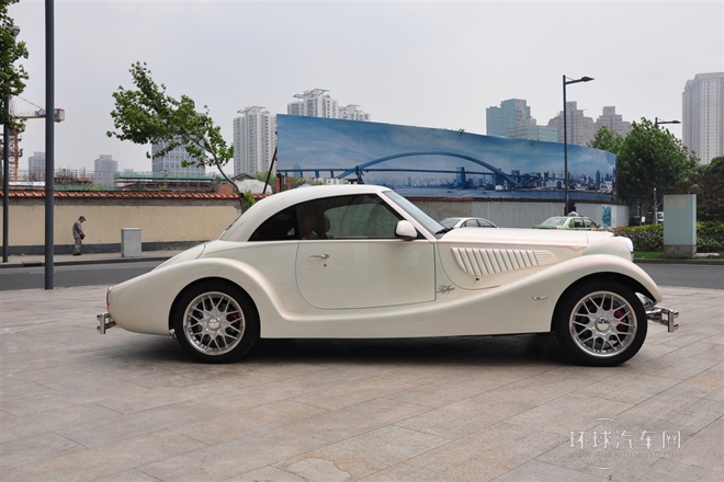 2012款 2.7L 两门版