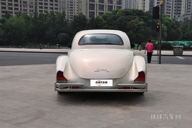 2012款 2.7L 两门版