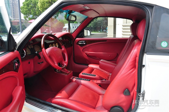 2012款 2.7L 两门版