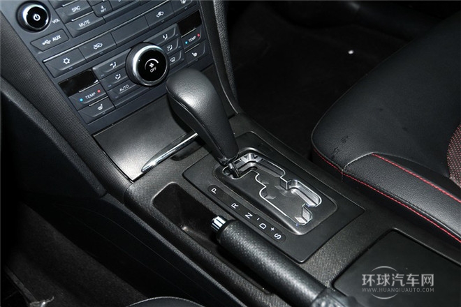 2014款 1.8T 自动运动尊贵型