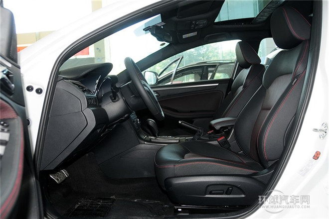 2014款 1.8T 自动运动尊贵型